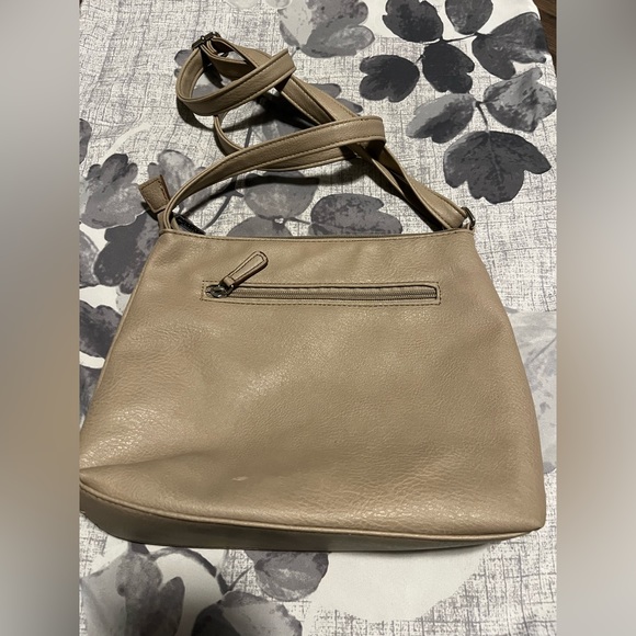 Roots Crossbody Bag - Picture 2 of 3